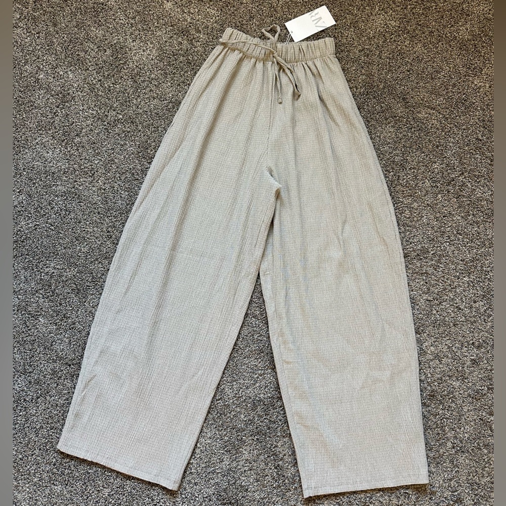 Zara Cream Wide Leg Pants with Elastic Waistband